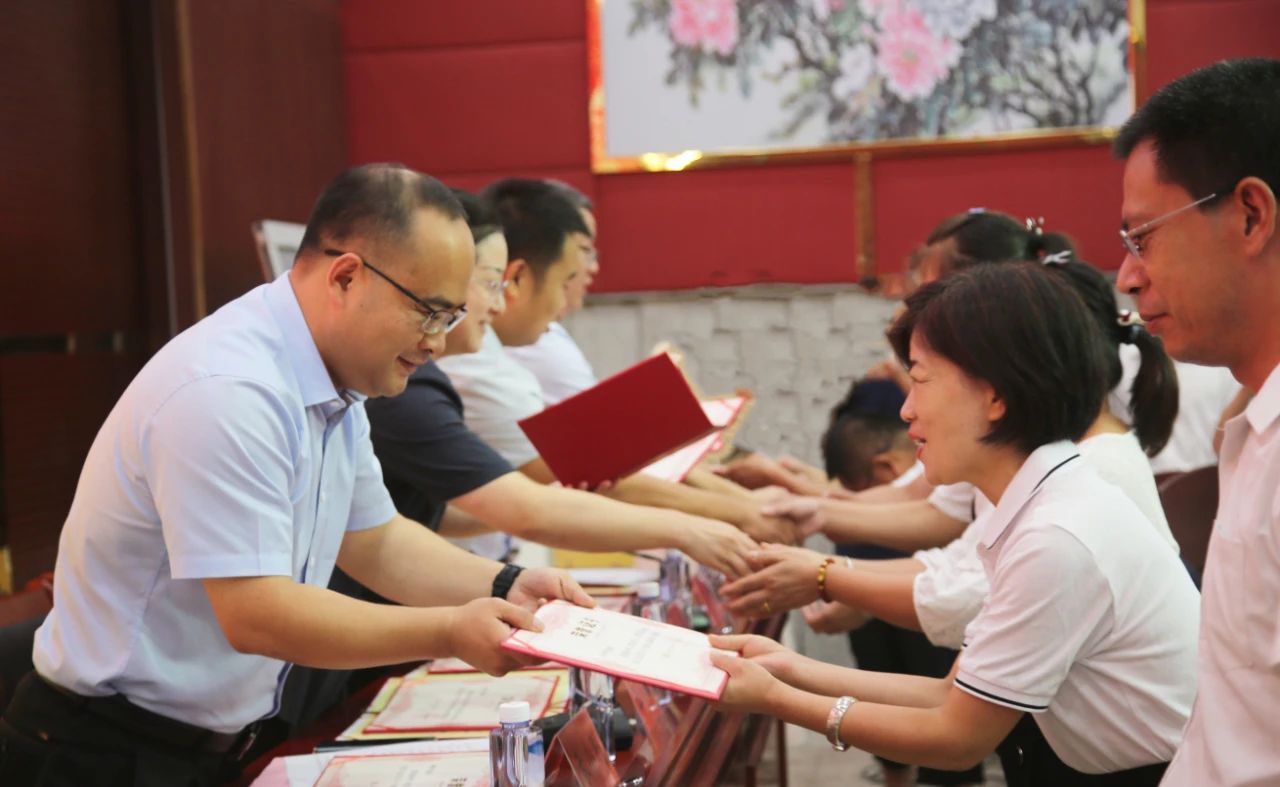 97国际-至尊品牌,源于诺言