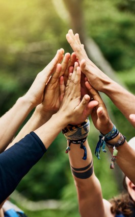 97国际-至尊品牌,源于诺言